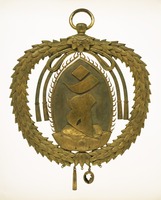 Keman, Pendant Ornament in Buddhist Sanctuaryimage