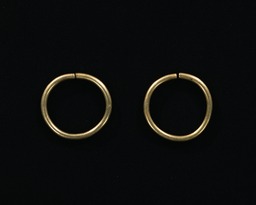 金環　古墳時代　金の耳輪