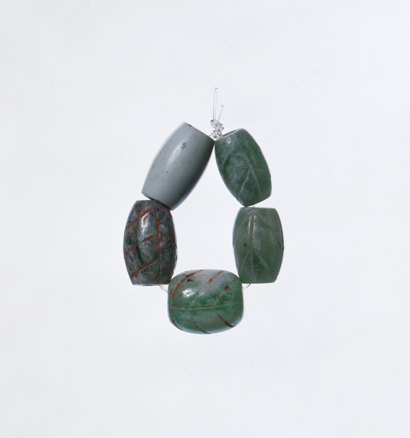 大珠】奈良県天理市 出土 古墳期 琅かん質 硬玉翡翠 検 勾玉 大