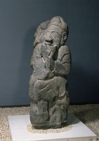 石像 隼人塚（はやとづか） 四天王石像