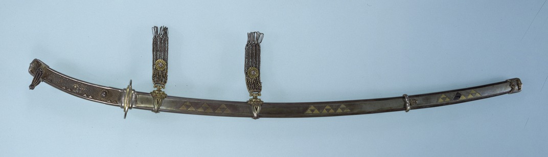 e国宝- 三鳞文兵库锁太刀（号北条太刀）（中身太刀无铭传一文字）