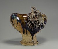 Brown glazed bowl with stand, a crab-object attached image