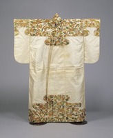 Nuihaku (Nō costume)—white fabric based, with design of paulownia tree, fire-bird, reed, cherry blossoms and snowy bamboo on top and bottom partsimage