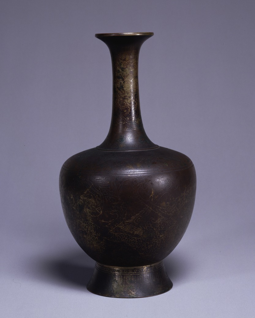 中国古美術・旧蔵鎏金の盤龍花瓶・純手作り・純銅製・高浮彫・案頭・文房・風水開運 中国古美術・旧蔵鎏金の盤龍花瓶・純手作り・純銅製・高